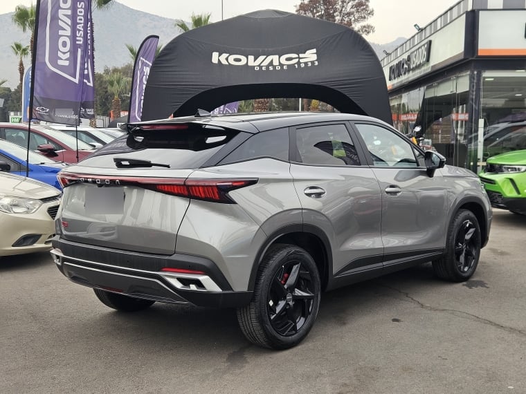 Omoda C5 Luxury 4x2 5p 1.5 Aut año 2026