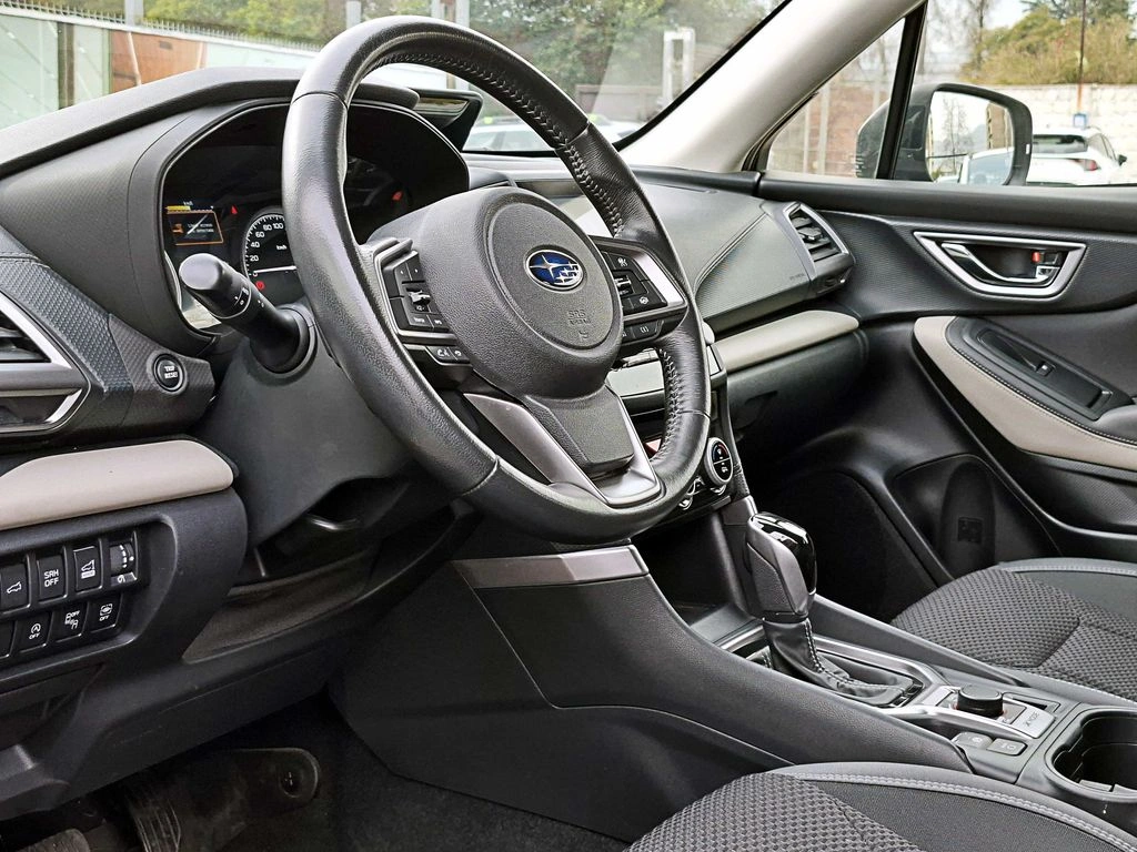 Subaru Forester 2.5 Dynamic Eyesight At 4x4 año 2022