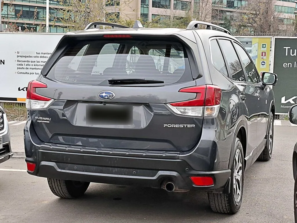 Subaru Forester 2.5 Dynamic Eyesight At 4x4 año 2022