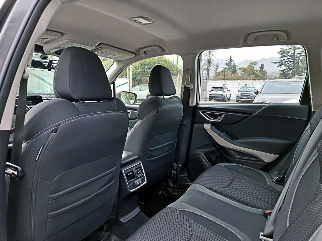 Subaru Forester 2.5 Dynamic Eyesight At 4x4 año 2022