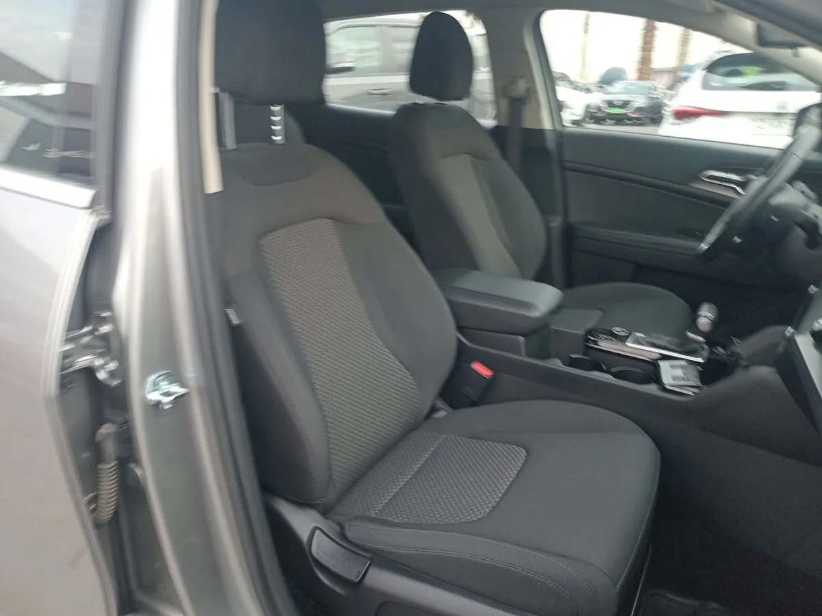 Kia Sportage 2.0 Ex Dies 2wd 8at 5p año 2025