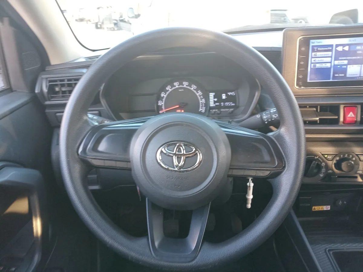 Toyota Raize 1.2 I 4x2 Mt 5p año 2023