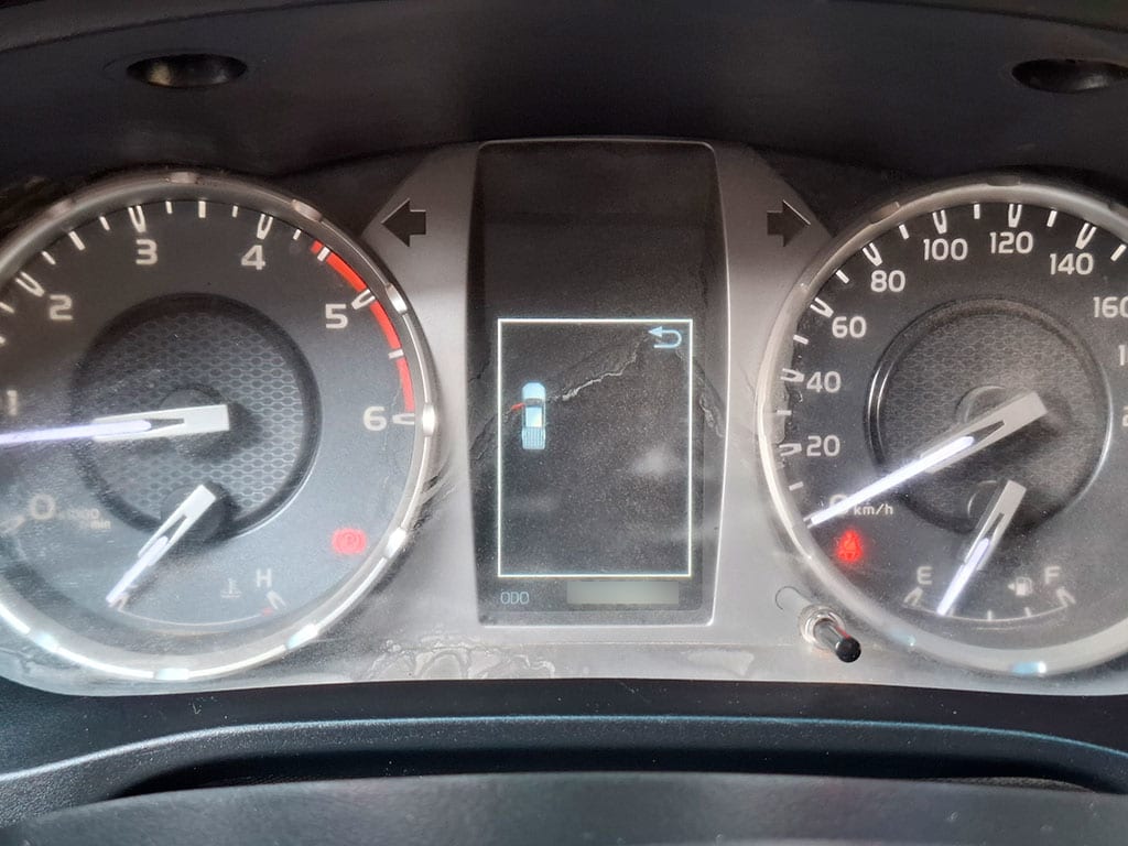 Toyota Hilux D Cab Dx 4x4 2.4 año 2023