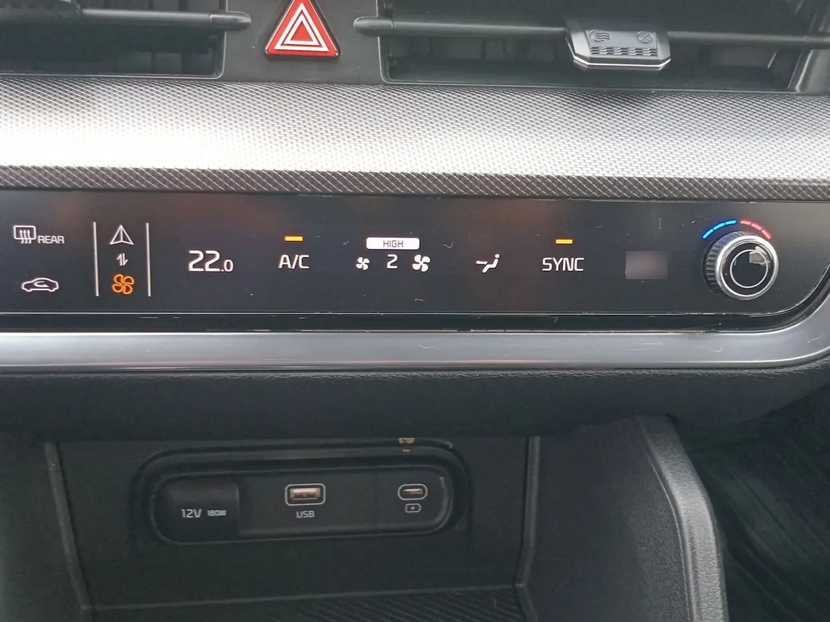 Kia Sportage 2.0 Ex Dies 2wd 8at 5p año 2025