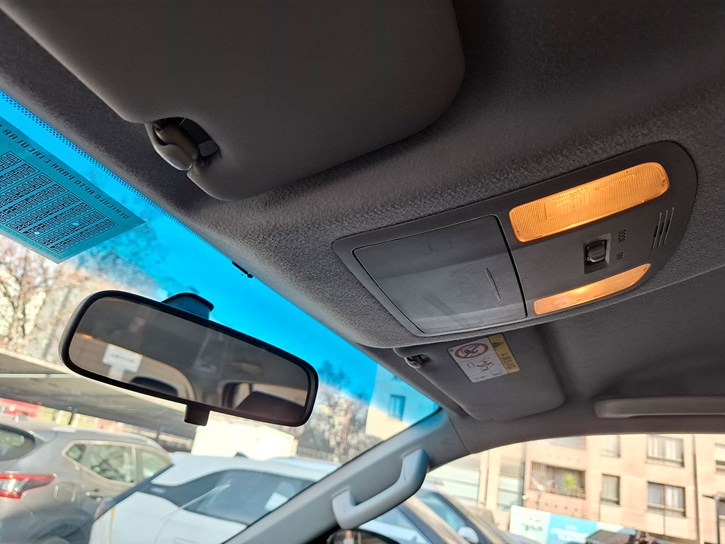 Toyota Hilux D Cab Dx 4x4 2.4 año 2023