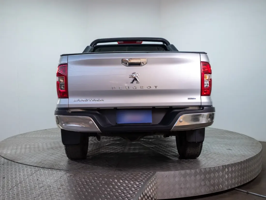 Peugeot Landtrek Landtrek Active Bluehdi 180 4x4 At año 2024