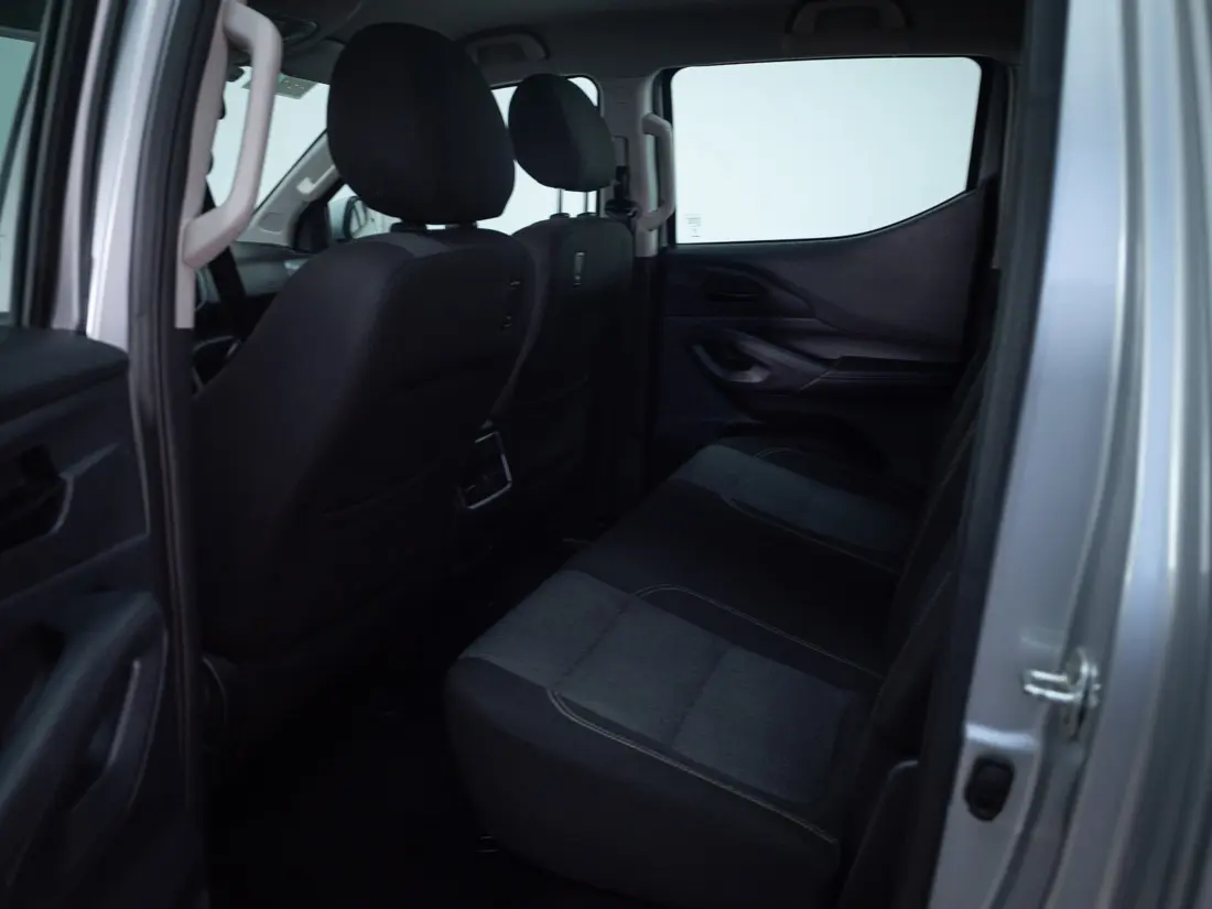 Peugeot Landtrek Landtrek Active Bluehdi 180 4x4 At año 2024