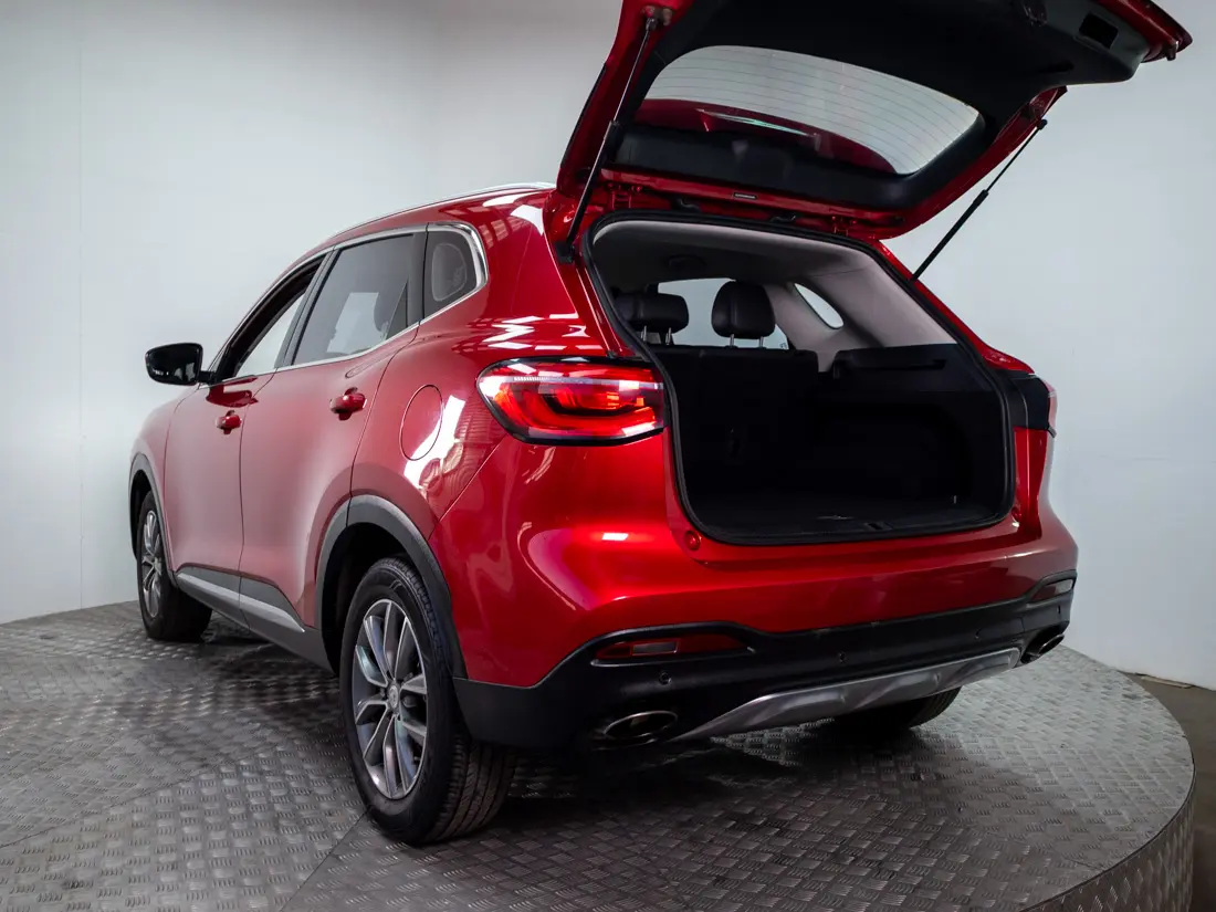 MG Hs 1.5t Com Mt año 2022