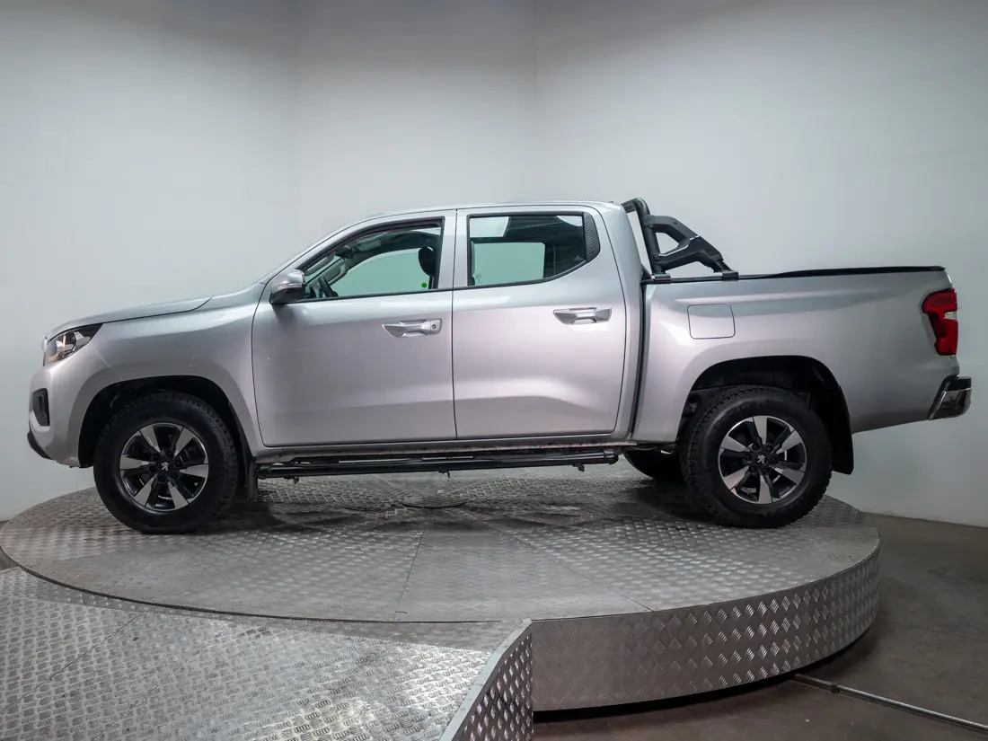 Peugeot Nuevo Landtrek Landtrek Active Bluehdi 180 4x4 At año 2024