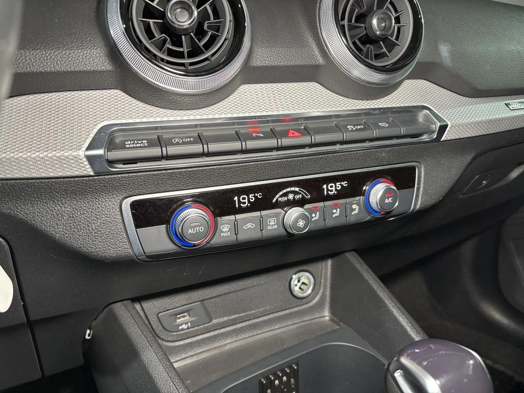 Audi Q2 1.4 35 Tfsi 4x2 At 5p año 2023