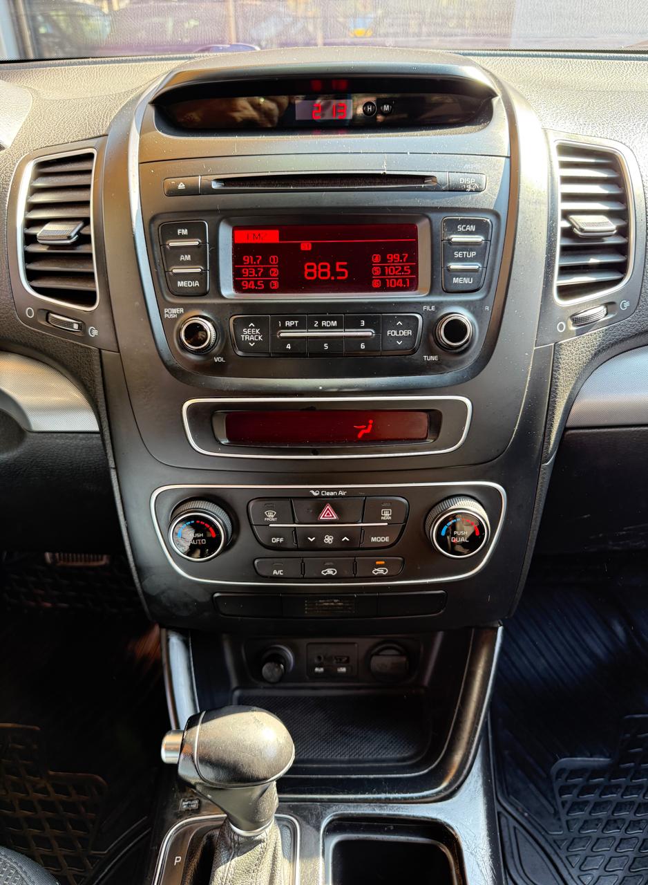 Kia Sorento Ex 2.4 7a Gsl Auto año 2014