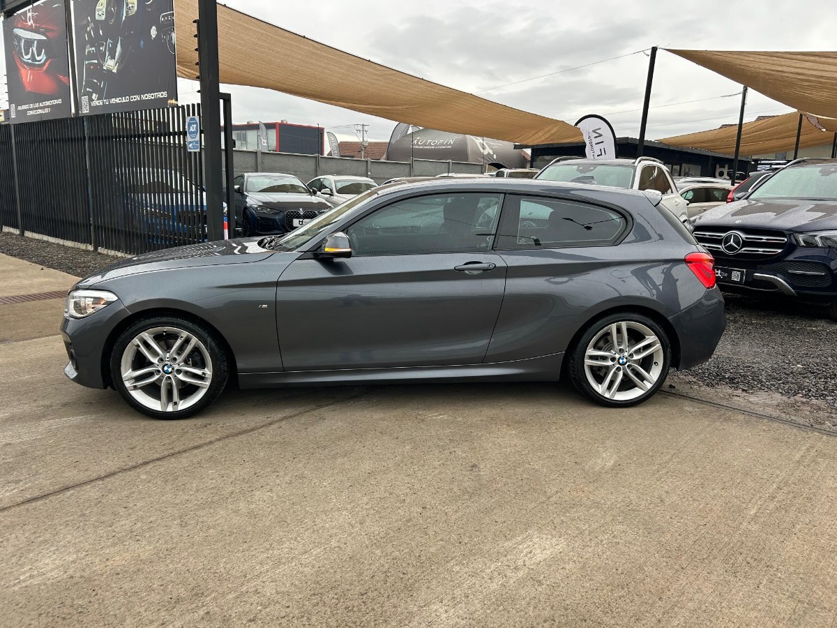 Bmw 120i Sport Lci 2.0 Aut año 2017