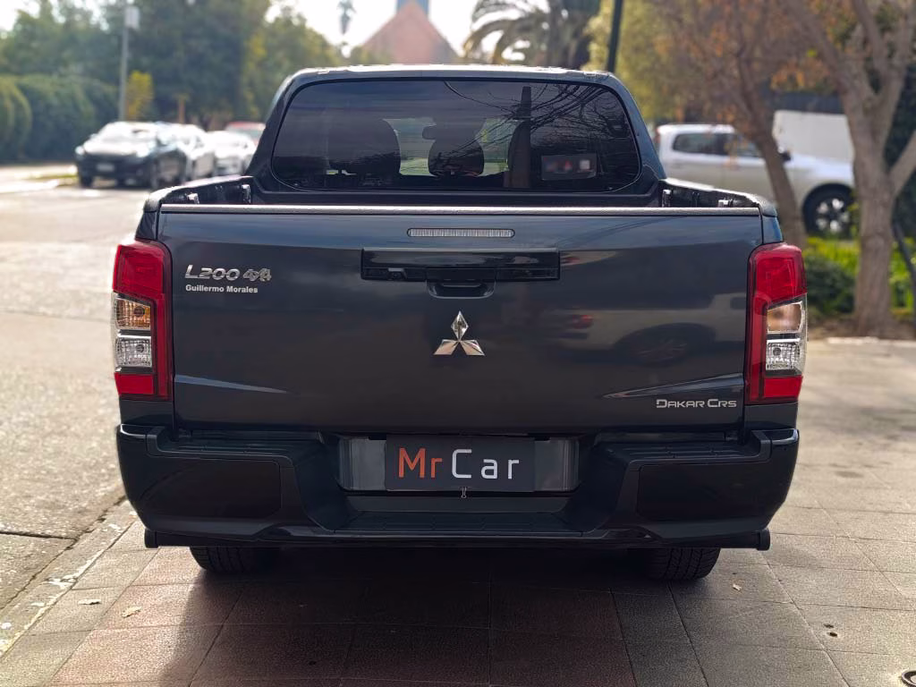 Mitsubishi L200 Dakar año 2024