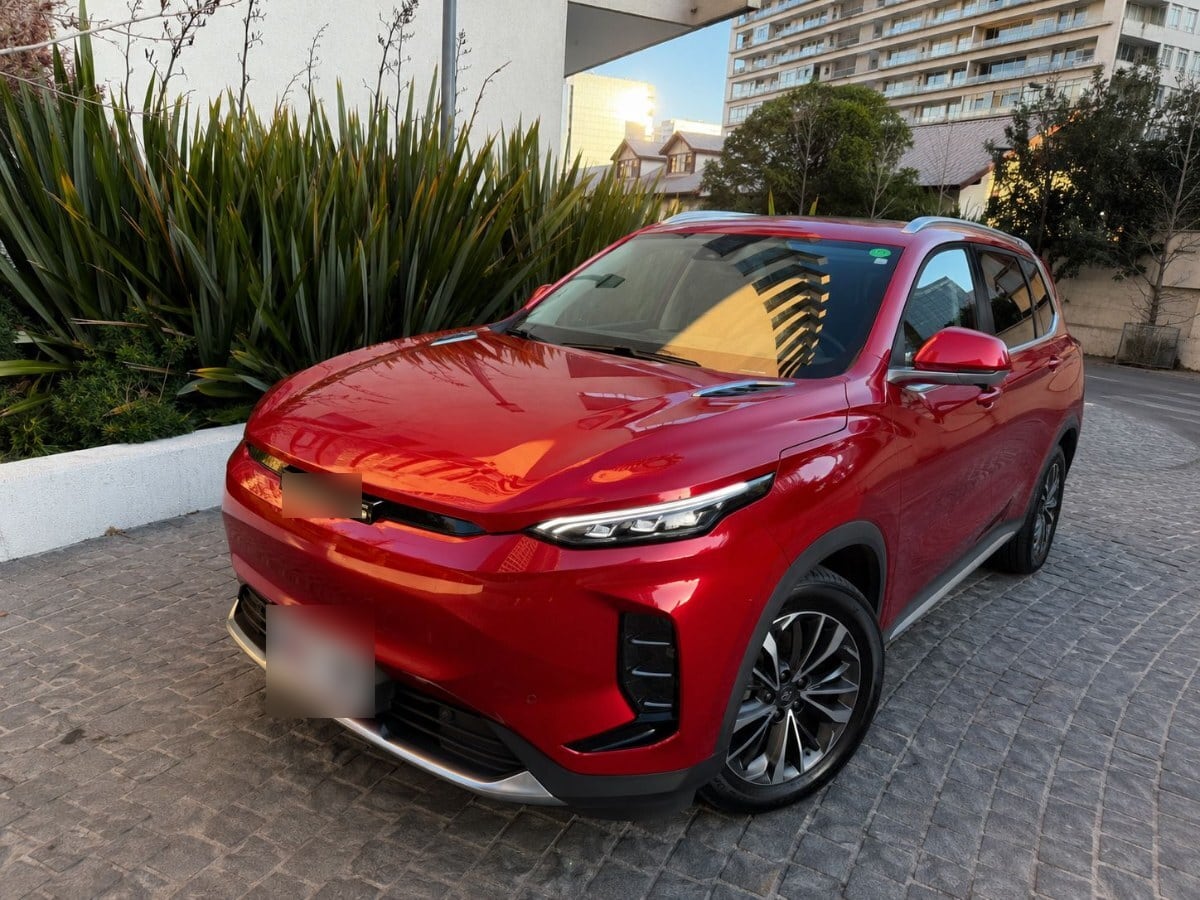Maxus Euniq6 Euniq6 4x2 Aut año 2023