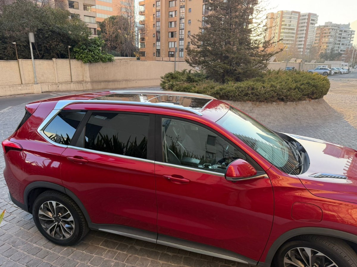 Maxus Euniq6 Euniq6 4x2 Aut año 2023