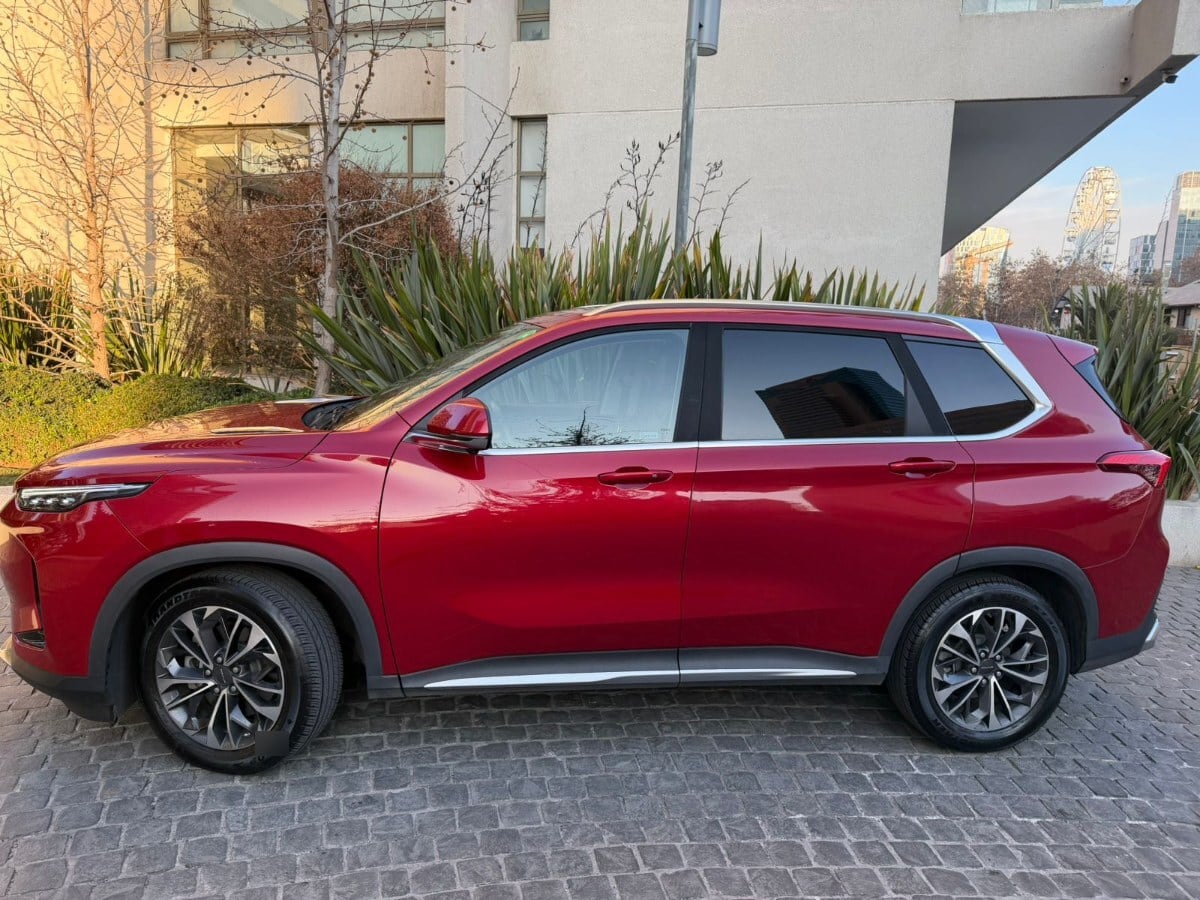 Maxus Euniq6 Euniq6 4x2 Aut año 2023
