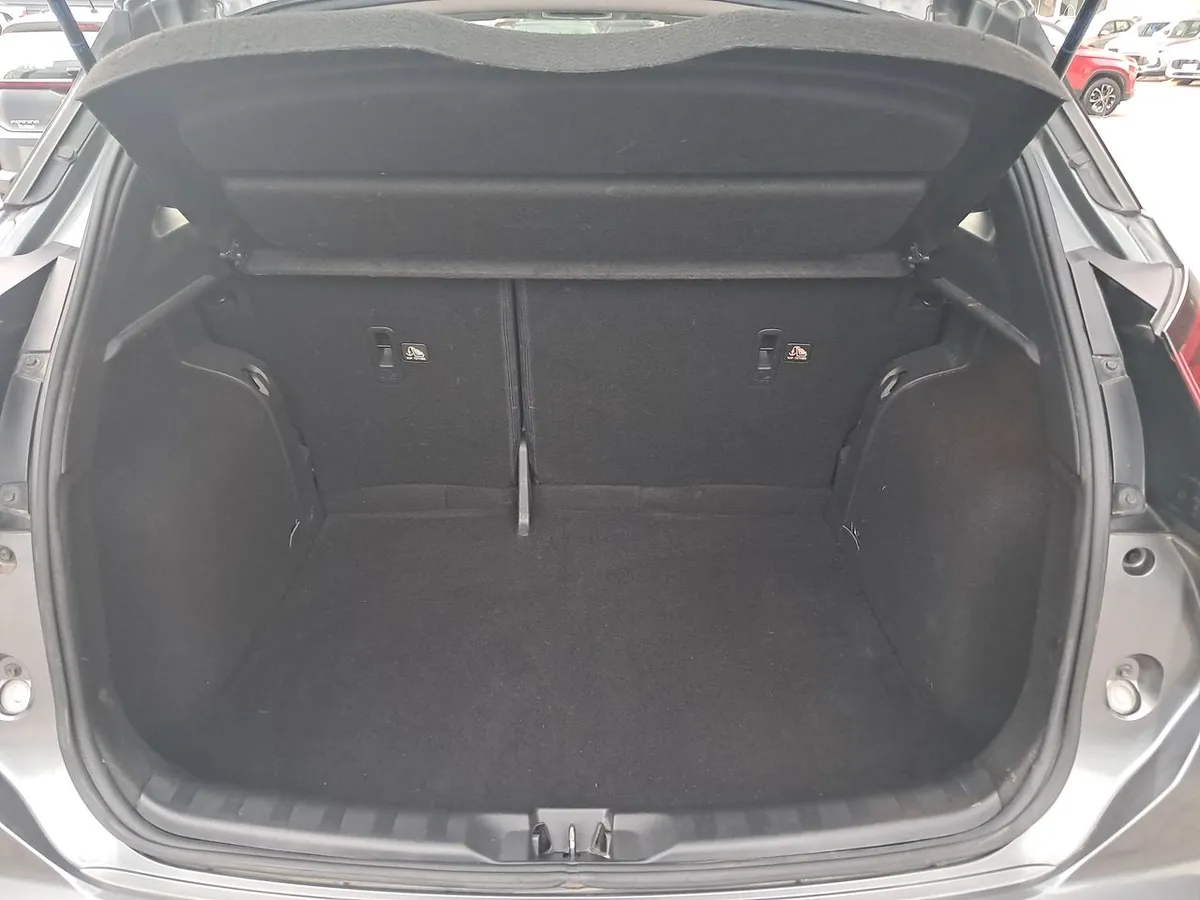 Nissan Kicks 1.6 Sense 4x2 Mt 5p año 2023