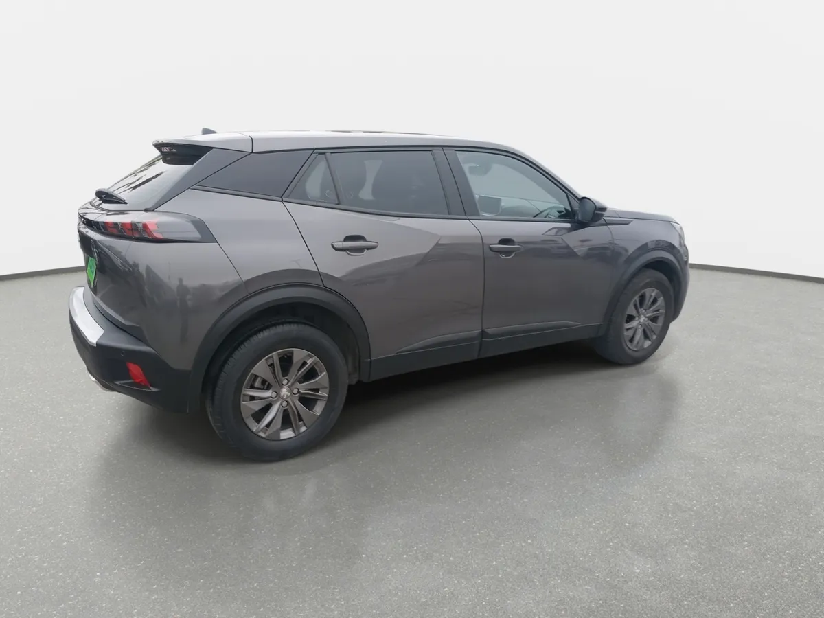 Peugeot 2008 1.2 Active Puretech 130 4x2 Mt 5p año 2023