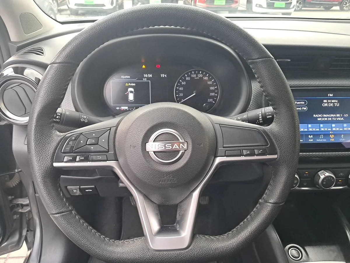 Nissan Kicks 1.6 Sense 4x2 Mt 5p año 2023