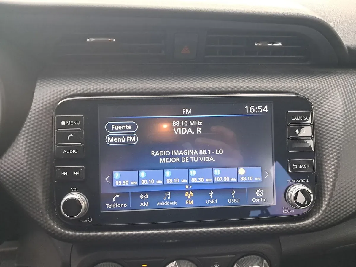 Nissan Kicks 1.6 Sense 4x2 Mt 5p año 2023