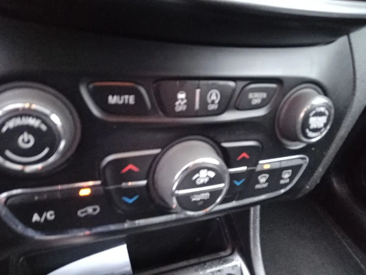 Jeep Cherokee 2.4 Limited 4x4 At 5p año 2019