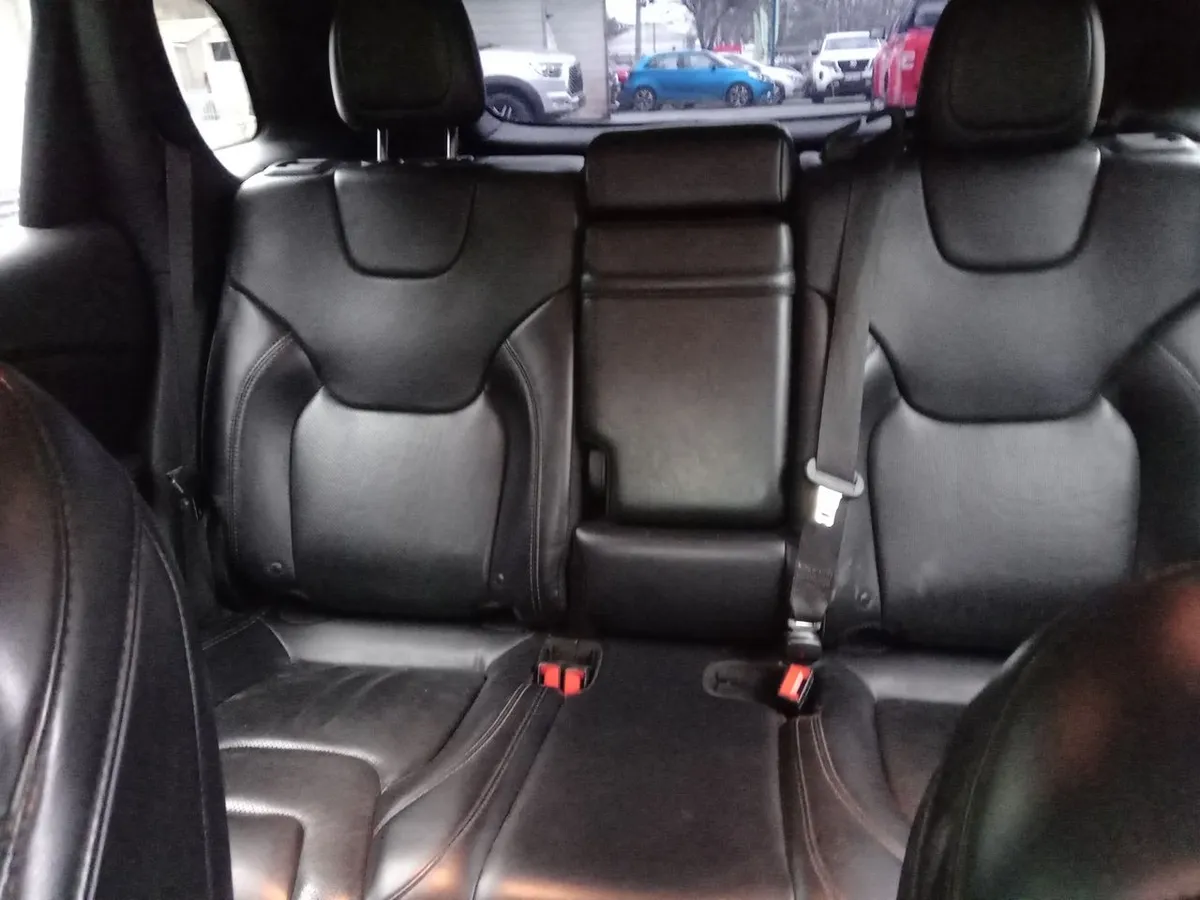 Jeep Cherokee 2.4 Limited 4x4 At 5p año 2019