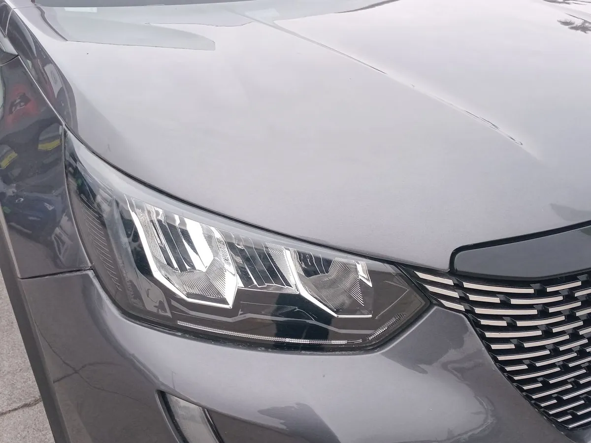 Peugeot 2008 1.2 Active Puretech 130 4x2 Mt 5p año 2023