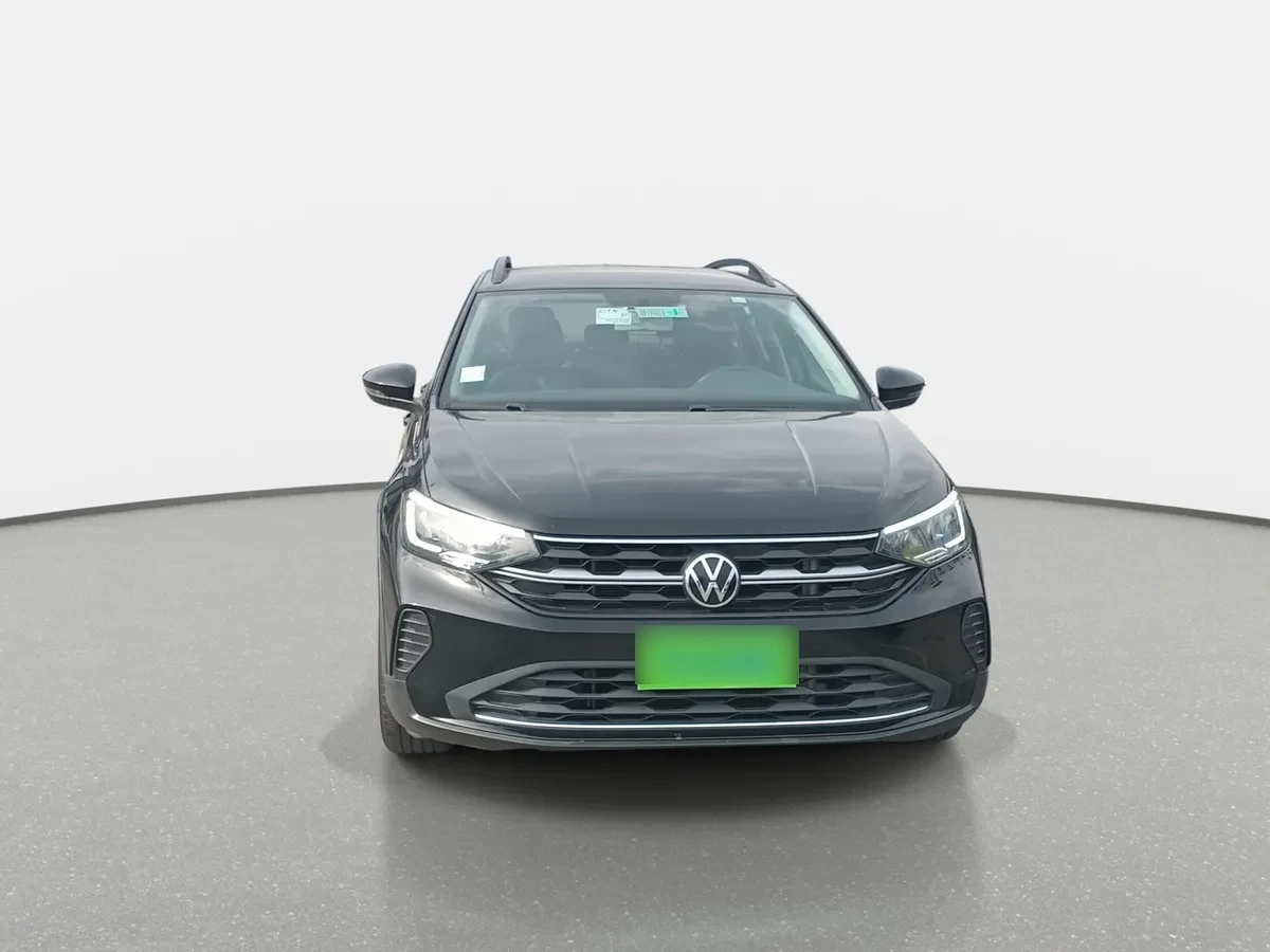 Volkswagen Nivus 1.0 Tsi Comfortline 4x2 At 5p año 2023