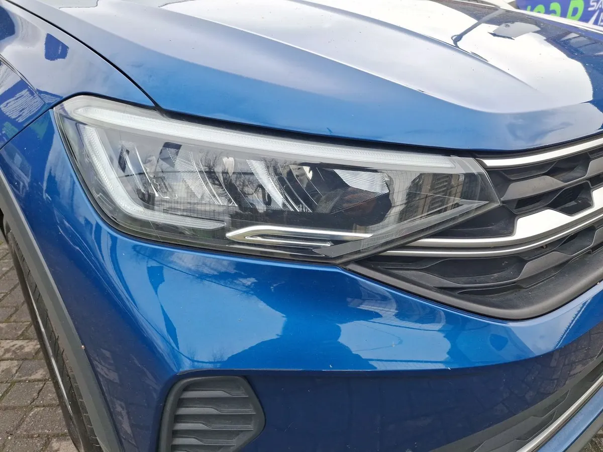 Volkswagen Nivus 1.0 Tsi Comfortline 4x2 At 5p año 2023