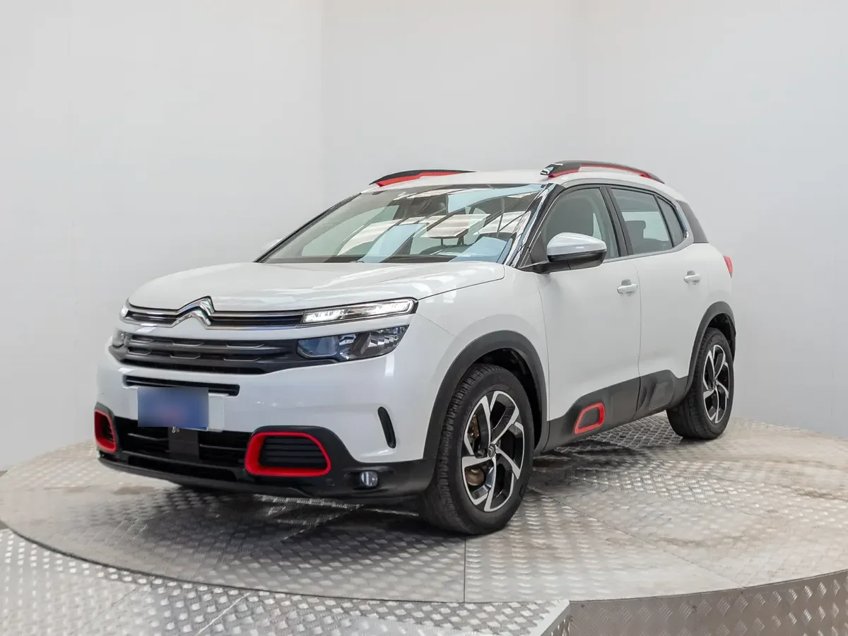 Citroen C5 Aircross 1.5 Aircross Bluehdi 130 S&amp;s Live Mt Diesel año 2021