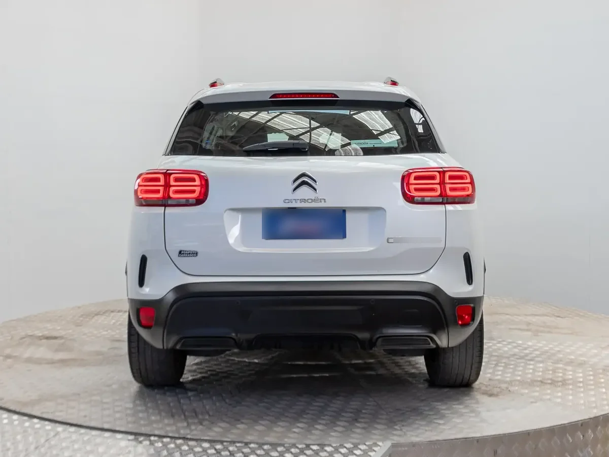 Citroen C5 Aircross 1.5 Aircross Bluehdi 130 S&amp;s Live Mt Diesel año 2021