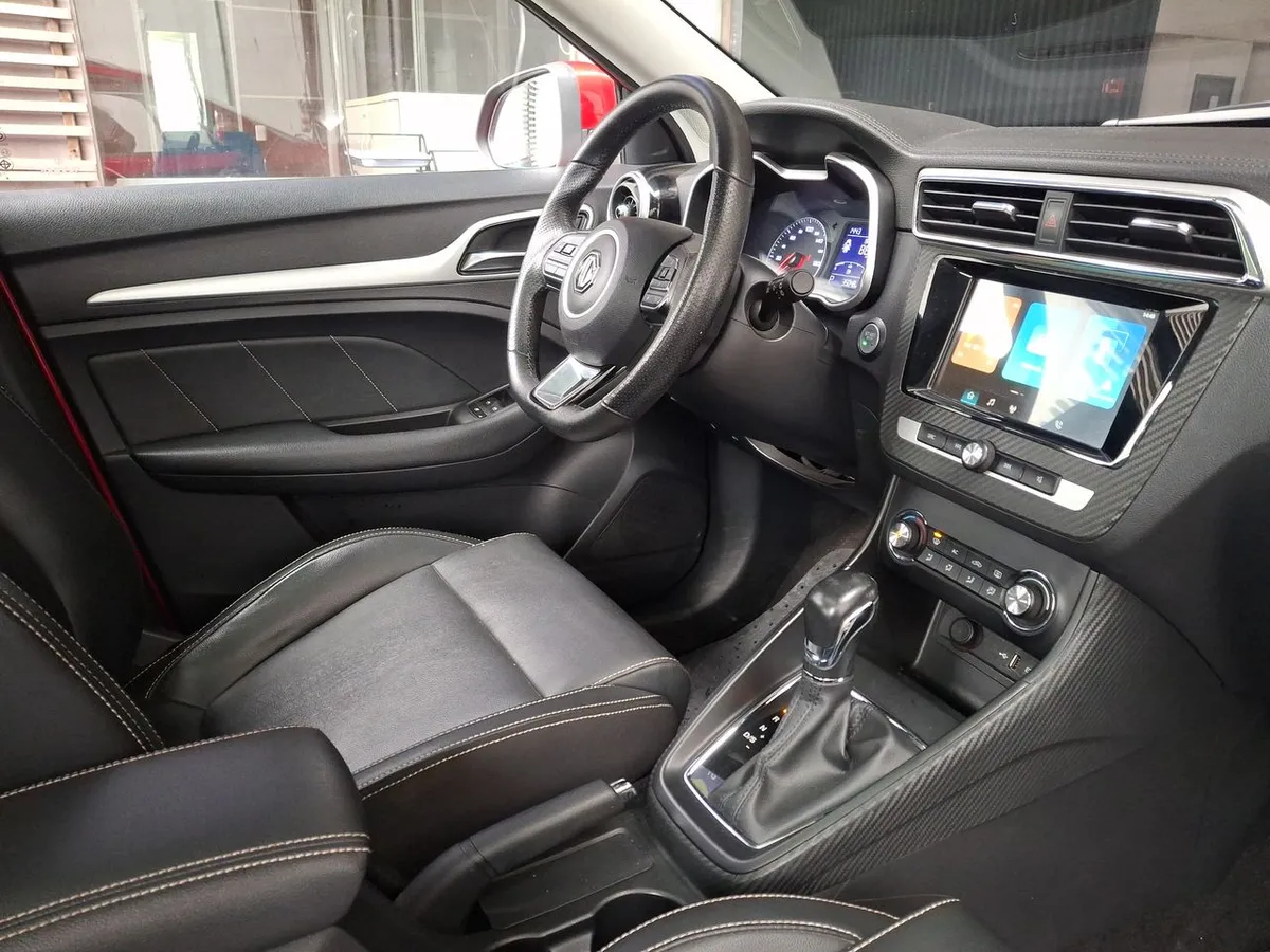 MG Mg Zs 1.5 Comfort 4x2 At 5p año 2023