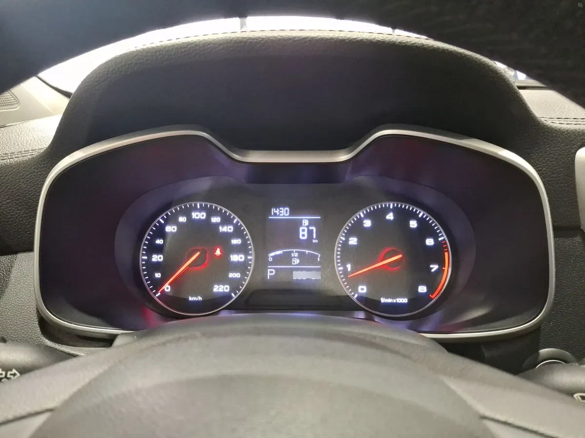 MG Mg Zs 1.5 Comfort 4x2 At 5p año 2023