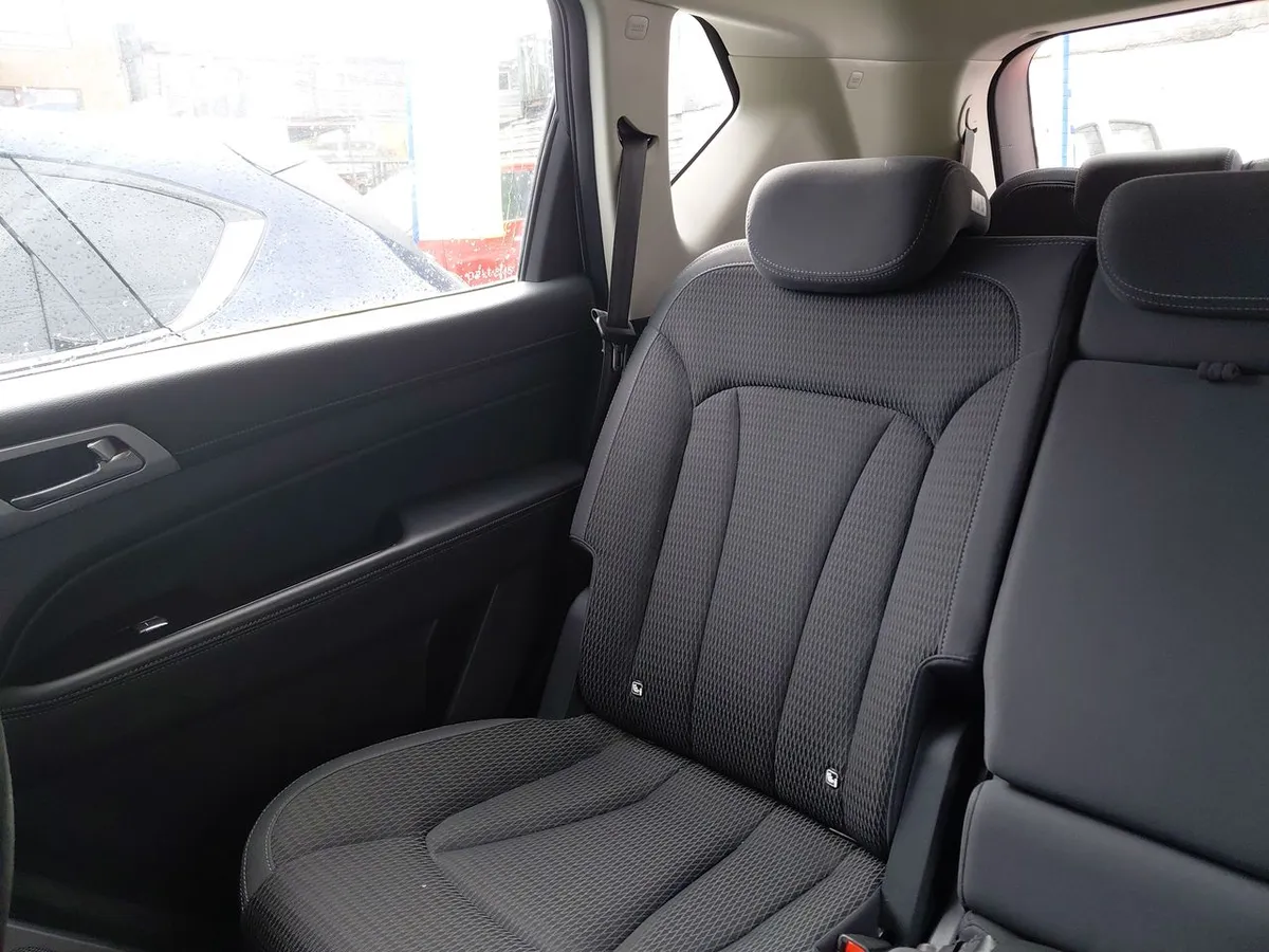 Ssangyong Rexton 2.0t Lx Awd 6ab 6at 5p año 2023