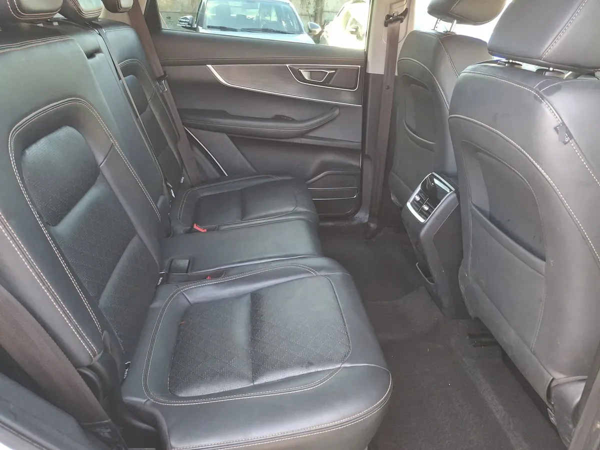 Chery Tiggo 8 1.5t Gls 4x2 Mt6 5p año 2023