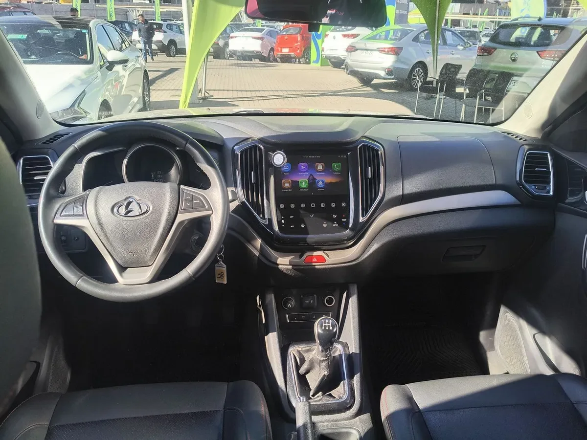 Changan Cx70 1.6 Luxury 4x2 Mt 5p año 2019