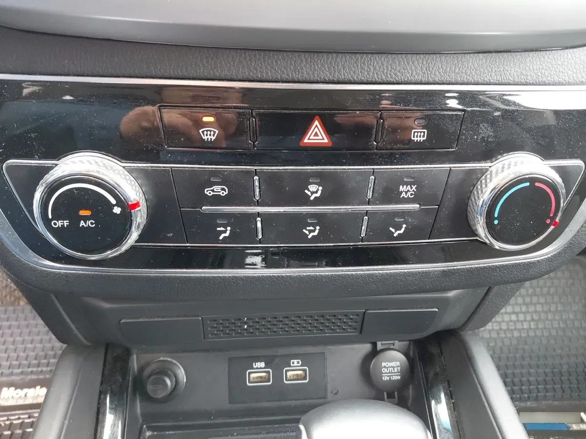Ssangyong Rexton 2.0t Lx Awd 6ab 6at 5p año 2023