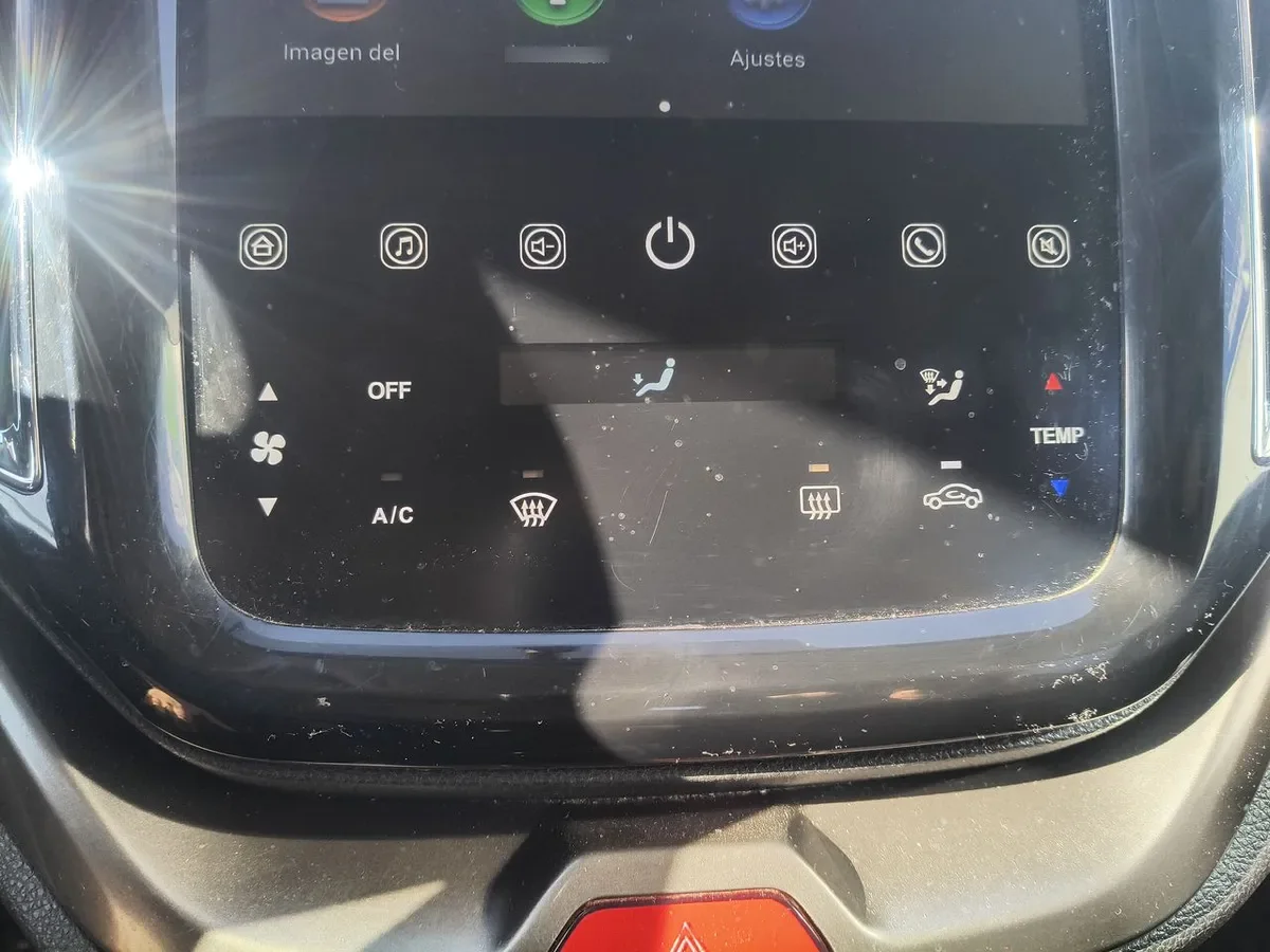 Changan Cx70 1.6 Luxury 4x2 Mt 5p año 2019