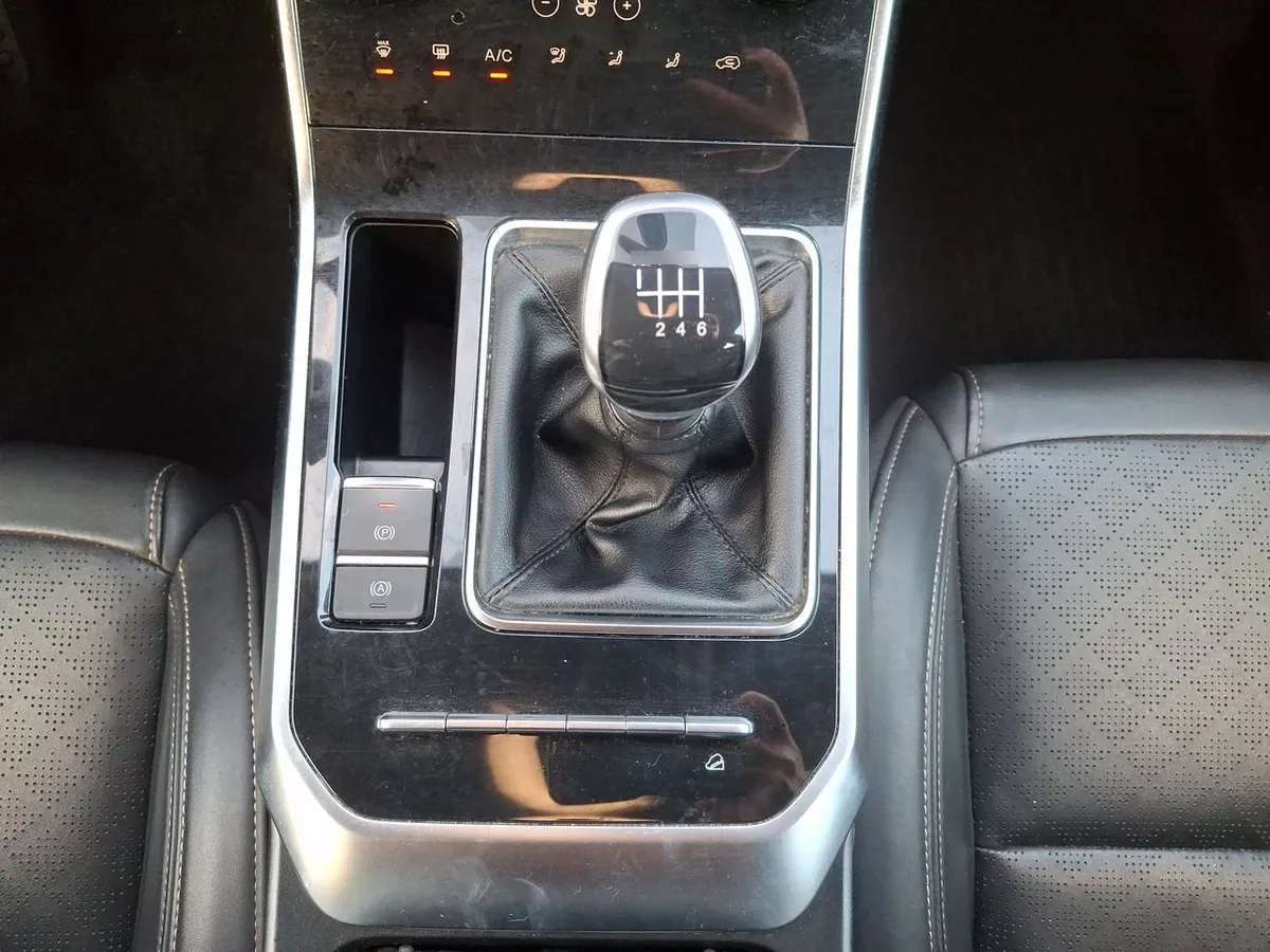 Chery Tiggo 8 1.5t Gls 4x2 Mt6 5p año 2023