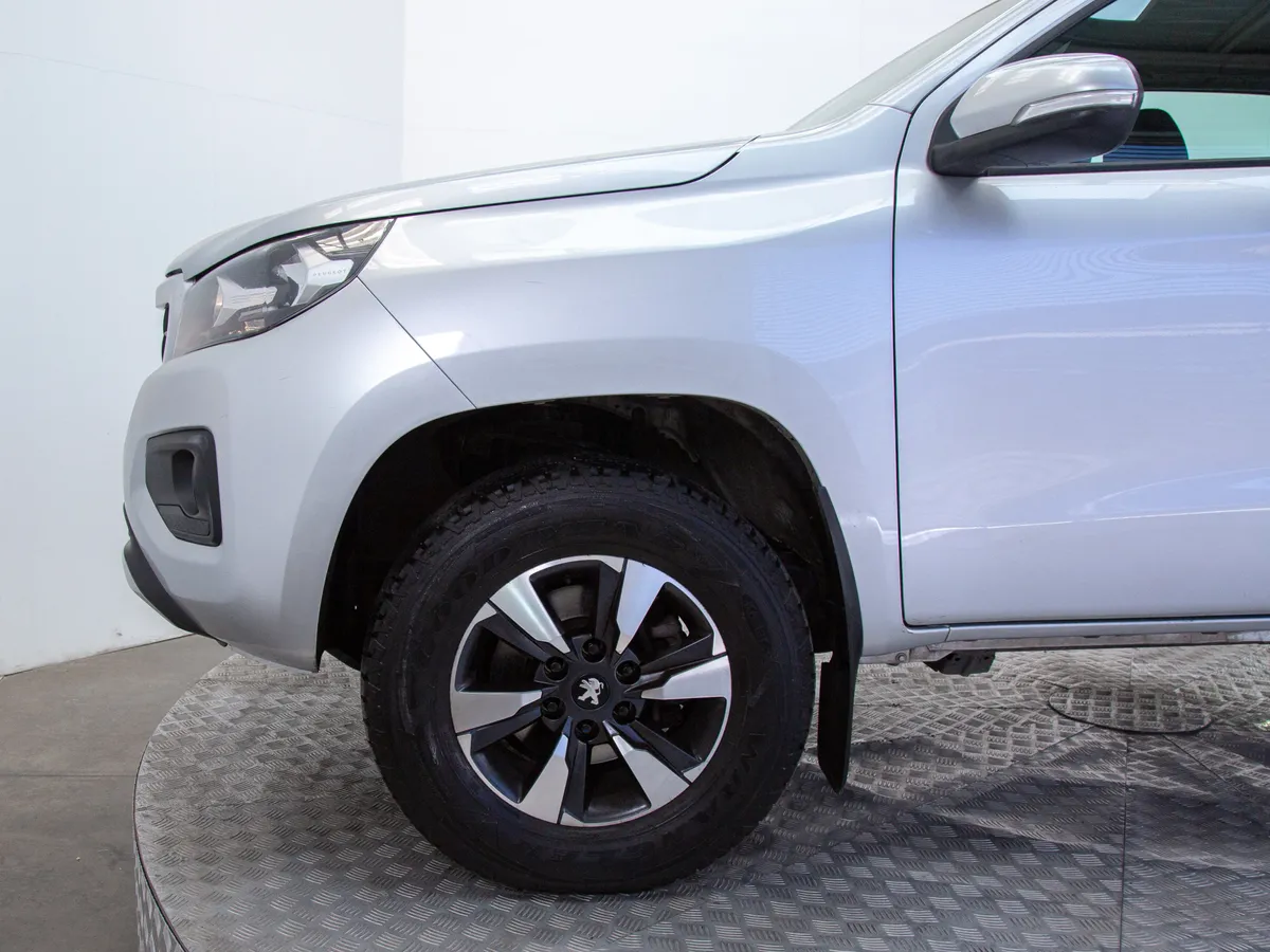 Peugeot Landtrek Landtrek Active Diesel 180hp 4x4 Mt año 2025