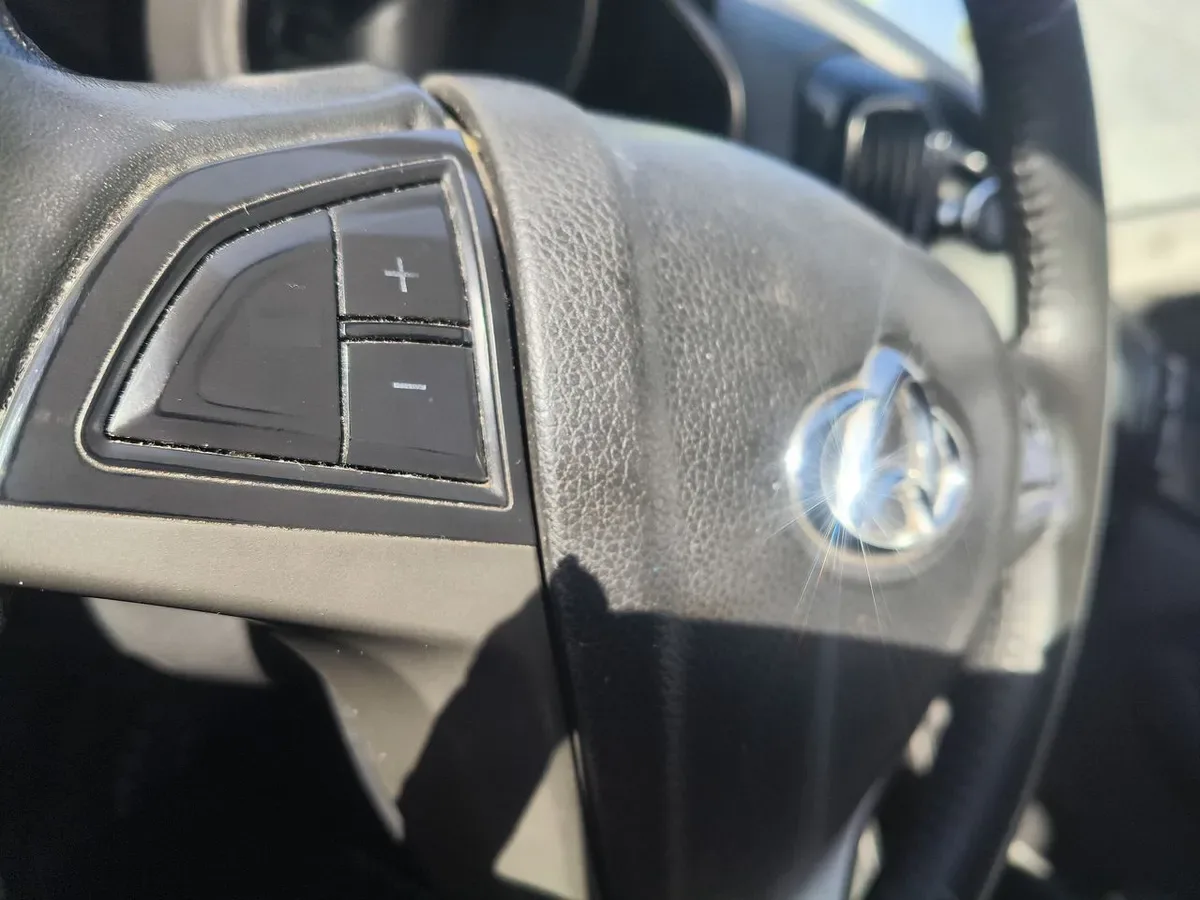 Changan Cx70 1.6 Luxury 4x2 Mt 5p año 2019