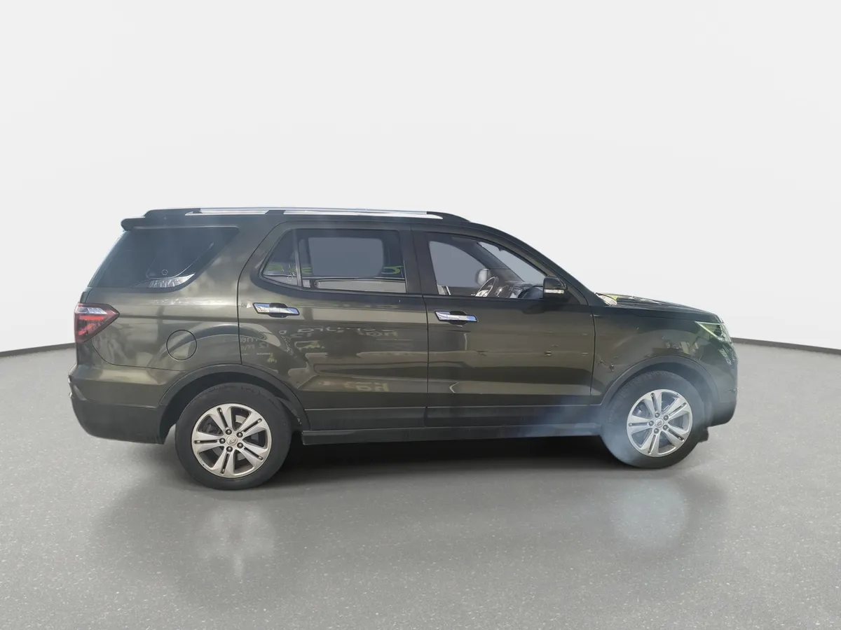 Changan Cx70 1.6 Luxury 4x2 Mt 5p año 2019