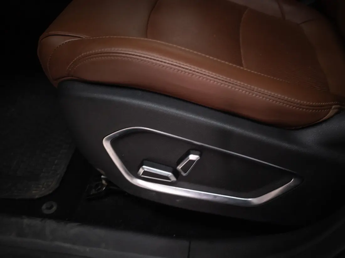 Geely Azkarra Azkarra 1.5 Turbo Luxury At año 2024