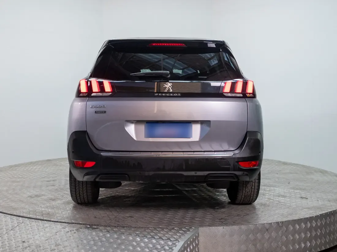 Peugeot 5008 5008 1.6 Allure Pack Thp 165 At año 2023