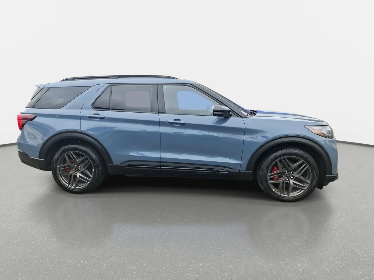 Ford Explorer 3.0 St 4wd At 5p año 2025