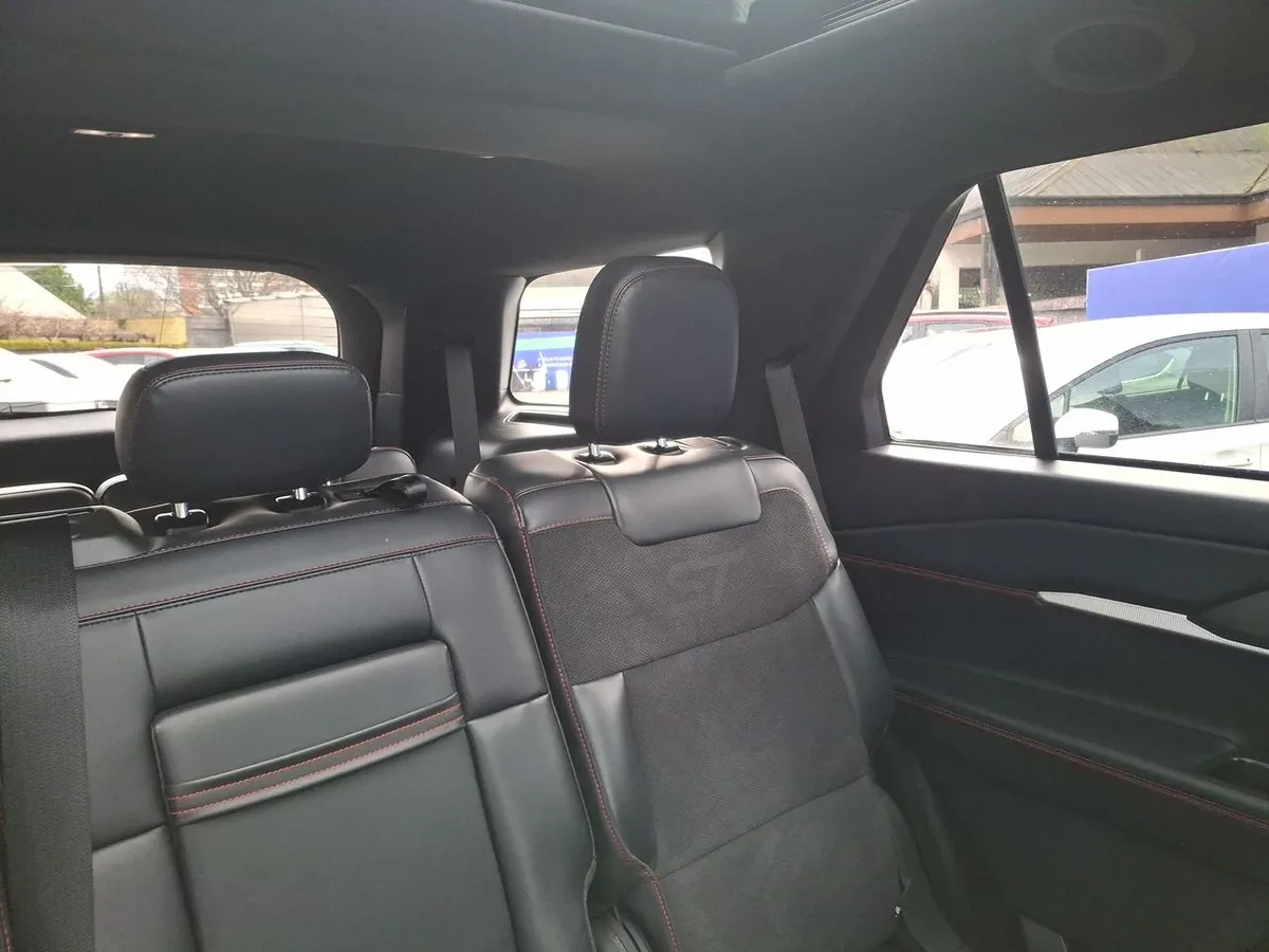 Ford Explorer 3.0 St 4wd At 5p año 2025