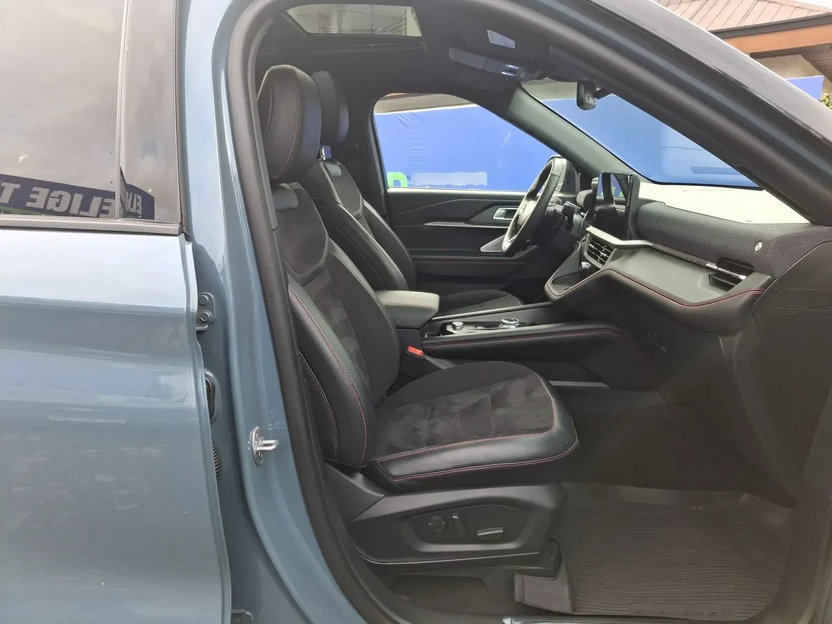 Ford Explorer 3.0 St 4wd At 5p año 2025