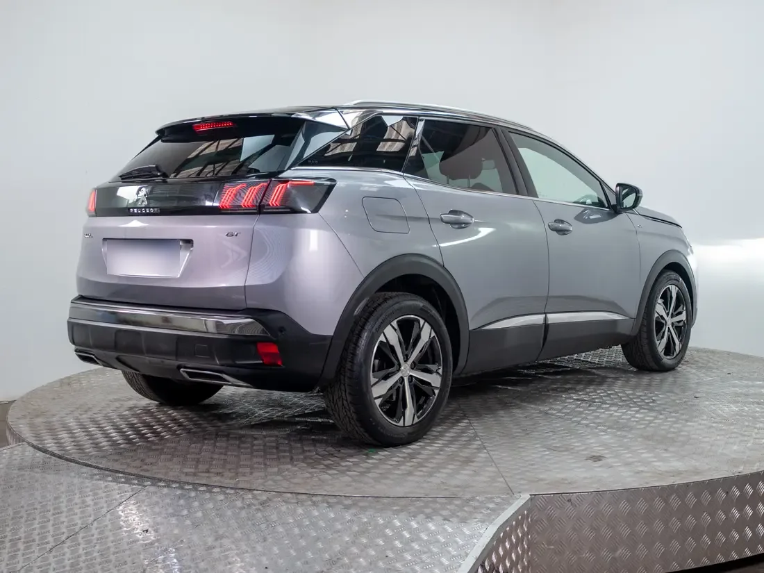 Peugeot 3008 1.6 Gt Puretech 180 At año 2022