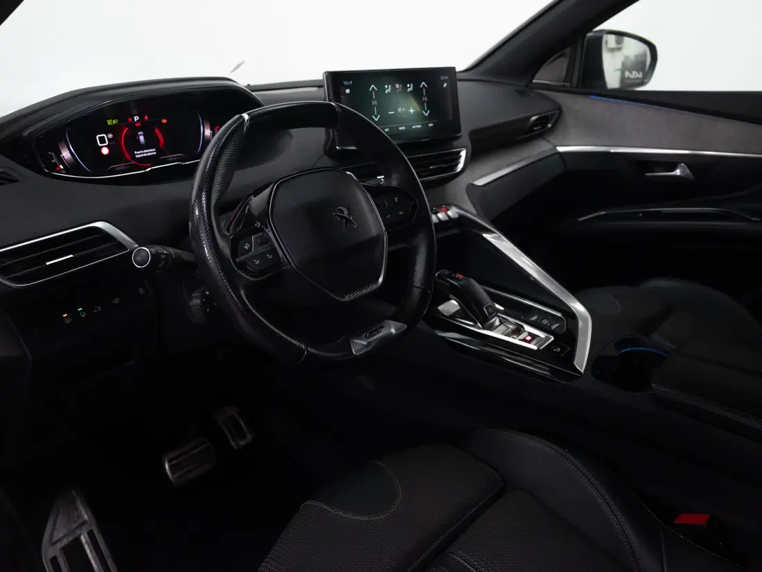 Peugeot 3008 1.6 Gt Puretech 180 At año 2022