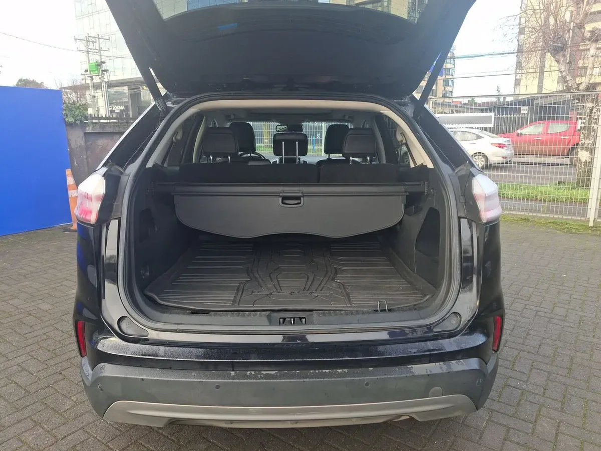 Ford Edge 2.0 Sel Ecoboost Awd At 5p año 2023